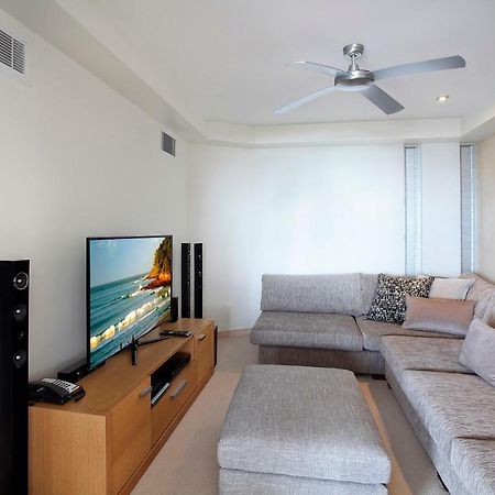 Peppers Noosa Resort And Villas Exterior foto A home theater