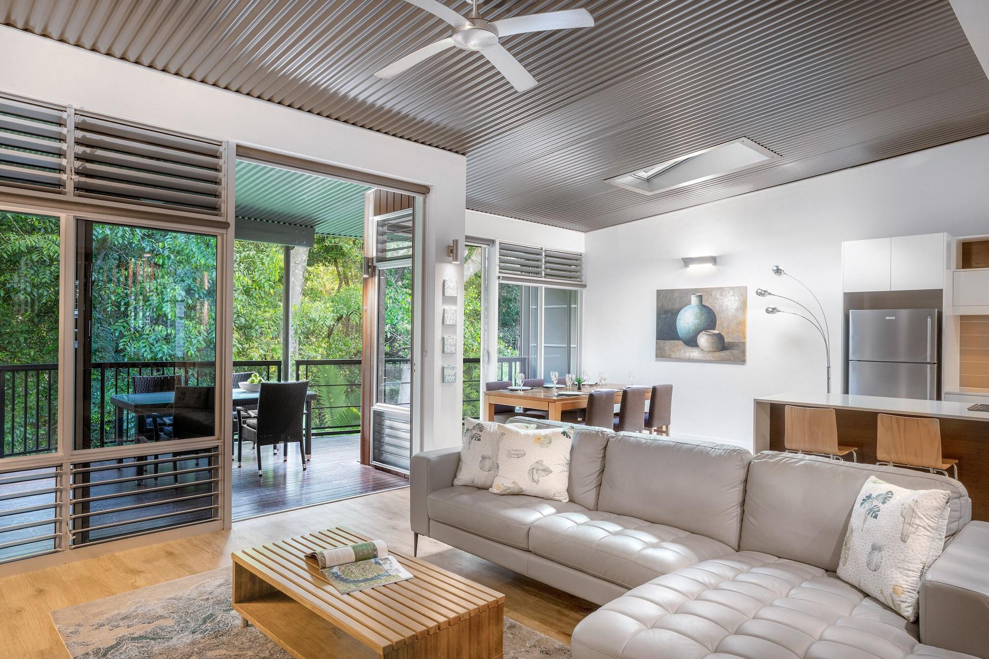 Peppers Noosa Resort And Villas Exterior foto Interior of a home