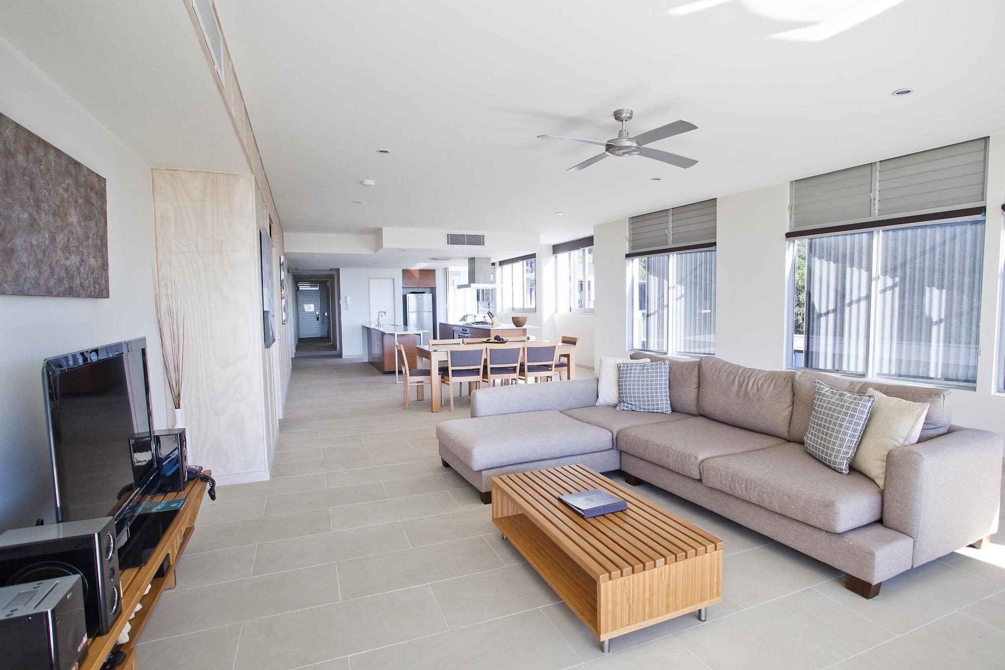 Peppers Noosa Resort And Villas Exterior foto A living room in a modern house