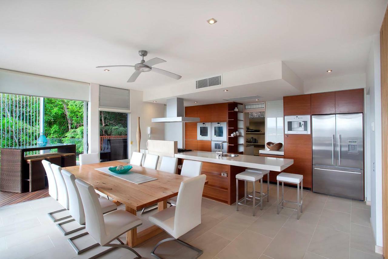 Peppers Noosa Resort And Villas Exterior foto A modern kitchen